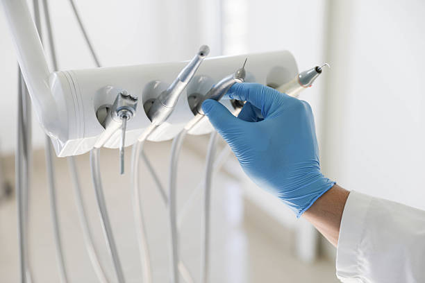 Professional Emergency Dentist technician working in Fowler, CA